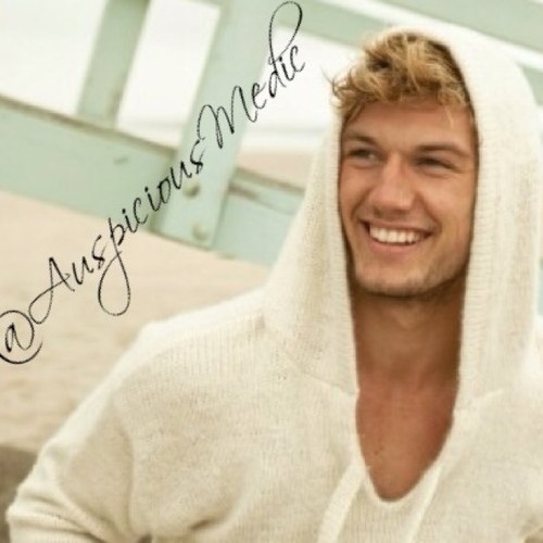 AuspiciousMedic's profile picture. Ever try to do the impossible, just to prove someone was wrong about you? Ever try to live your life in the debt you owe? |21+ Roleplay|