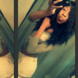 yea don't nobody really read these .. so just make that follow button tun blue w| a mention to go along with it .. && no one gets hurt : )
