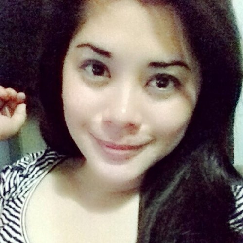 meminacruz's profile picture. Living life the way it should be lived--happy, grounded and easy.