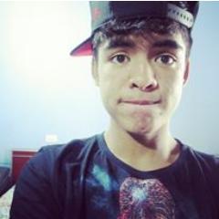 http://t.co/5zrGr3mhhP Sigo de volta (: