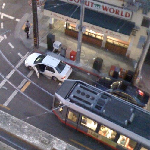 NJudahOnTime's profile picture. Is the N Judah running on time?