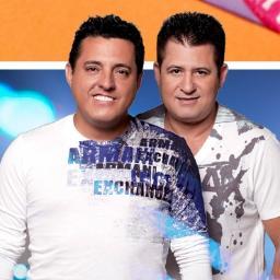 Twitter dedicado a dupla @brunomarroneweb @brunodobem