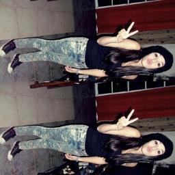 Buscando no pensarte de mil formas distintas♪♥ http://t.co/L8xkyAiQdQ (: http://t.co/ez4rGmgK1z