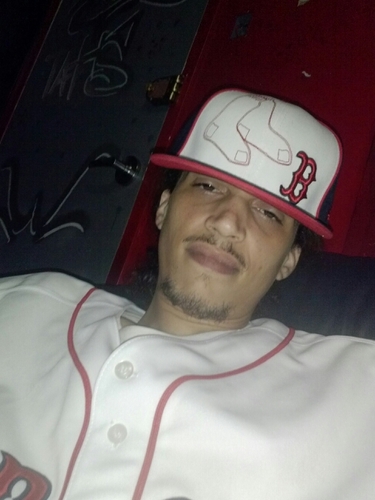 WavyTaz's profile picture. ... ......  I GO HARD.   GEMINI ALL DAY/... FUCK WITH MY BRO DKO WE GOIN TO MAKE IT.... ITS A MUST... YELLOW SEXY NIGGA GETTING FOLLOWED. ... FOLLOWING. YOU!...