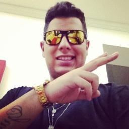 somos uma doença, 30 milhões de infectados! Epidemia corinthiana, um bando de loucos sem cura! uma vez locopositivo JA ERA! um antídoto? preferimos a morte!