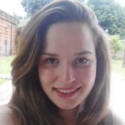 - Amo a liberdade por isso deixo as coisas que amo livres, se elas voltarem foi porque as conquistei se não voltarem é porque nunca as possuí.