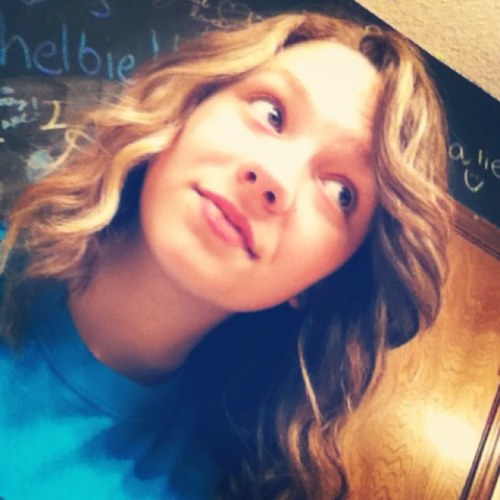 rarochloe's profile picture. Sometimes you have to kind of die inside. In order to rise from your ashes, to love yourself, and become a new person.
         -Gerard Way