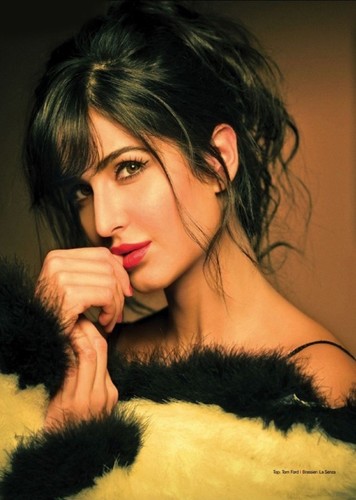 I'm §¶Bahga¶§ an Egyptian,17 year-old girl... a Bollywood addict, and a huge Ω #shanatic Ω i luv ♥SRK♥... שּׁsingingשּׁ is my hobby, ₯music₯ is my world..#ƒσℓℓσωмє