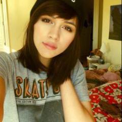 Heeeeeaather's profile picture. Hi! My name Heather so kind and cuddly.  Living young, wild and free.  :) Please Follow me on twitter and share the love. :*