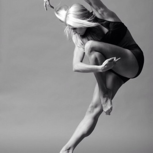 BarbieDollDance's profile picture. A Barbie doll and a dancer. Struttin my way though life. If your lost just follow me.