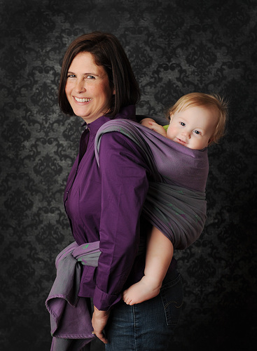 Sling With Me stocks an assortment of baby carriers, cloth diapers, toys and gifts to fit the needs and preferences of every family.