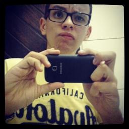 Msn kelver_alves@hotmail.com Ninguem faz cadeados sem chaves,do mesmo geito Deus não te da um problema sem solução.