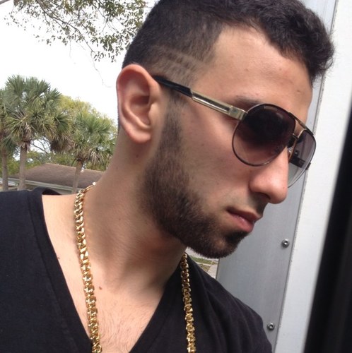 ahmad_akar's profile picture. Entrepreneur.Philanthropist.
Imagine.Dream.Invest