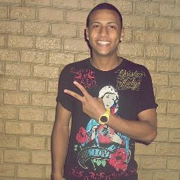Segue ae @CezinhaLost  ; )