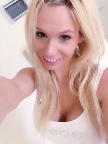 dreamtogold's profile picture. Success is living life on your terms and creating happiness by following morals and Jesus word.