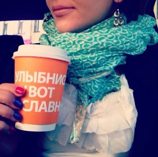 полуврач,студентка ВМедА,падка на аппараты ИВЛ.