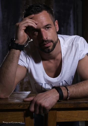 Adviseur/trainer Keepqontrol, denim, fashion, music, QPO, formal worldtraveller