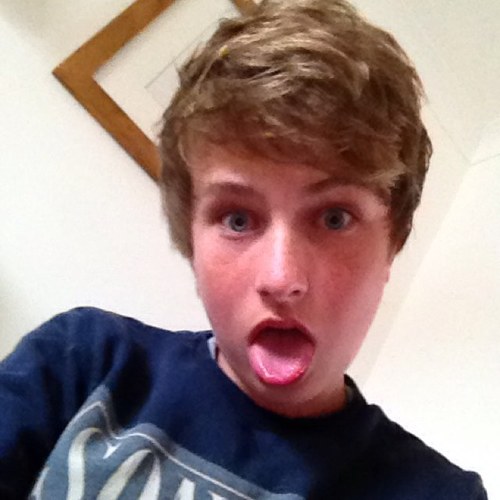 Follow i'll follow back!?!