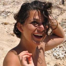 Giulia_Salani's profile picture. Figlia del mondo, appassionata di libri, e soprattutto di viaggi :)