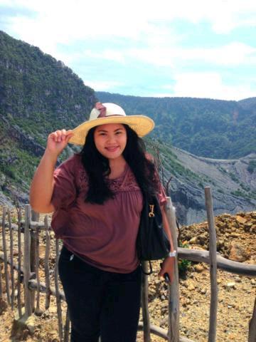 intansusanto's profile picture. I ♥ اَللّهُ, I ♥ my hubby, I ♥ my family, I ♥ my besties and I ♥ shopping so much