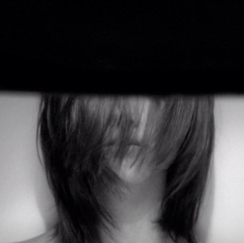 Visual artist | Gerrit Rietveld Academie | Sandberg Institute | #MaterialUtopias | Between Aruba &