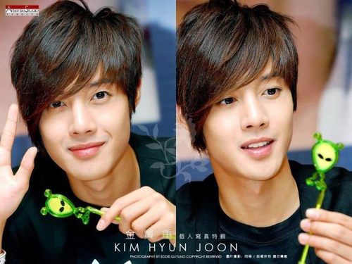 I Love You ForeVer.Certainly any problem we can sarve together althought it is very dificult problem to be completed. (http://t.co/dTRWgz2EKr)