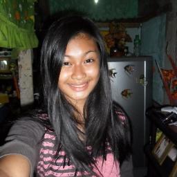 tall,morena,long hair in short maganda hahahahah....