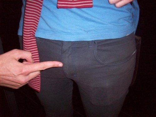 linusjunya's profile picture. Hakuna matata mother fucker!