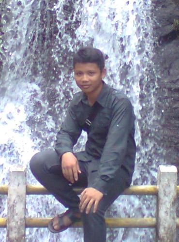 | Saptono Dwi Karyanto | 02 Mei 1997 | Grabag RT 01/RW 02 | Fb: Sapto Dwi | 089620996316 | Pin: 707B01AB | simple wae lah, ra seneng neka neko |