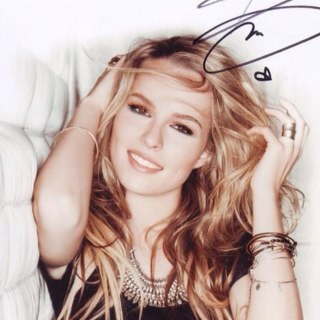 i Love @bridgitmendler since : 05\11\12 | perdi a senha :(