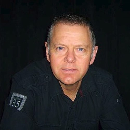 KidZtudio's profile picture. Ik ben altijd bezig geweest met mensen. Ik geniet van het geluk dat anderen hebben. Wanneer angsten je geluk ondermijnen sta ik voor je klaar.