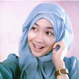 normarahmaliya1's profile picture. 
