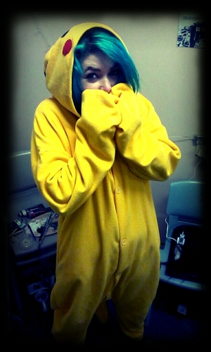 Chelzea_Lee's profile picture. Theres to much I want to do in live but my major thing i want is to move to London and be a Photographer.. but my life is music ♥