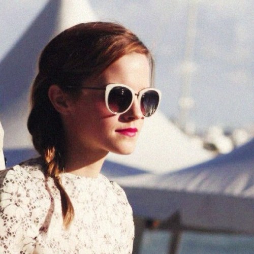 watsonpensieve's profile picture. Happiness can be found even in the darkest of times, if one only remembers to fangirl over Emma Watson. Wallflower. Potterhead ϟ .