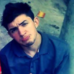 ' {...} será que é jogador ou playboy , qual é  a fita , ♫'ㅤㅤㅤㅤㅤㅤ- irmão da @Lu_Carvalhoo ㅤㅤ - emiÁ da @_Juuh22k