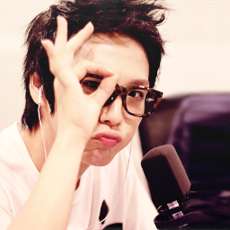 [V] @TeenRP || B.A.P's Himchan || 90liner || I'm fucking hot || Wanna be on my bio? ;) || #ImmaParody
