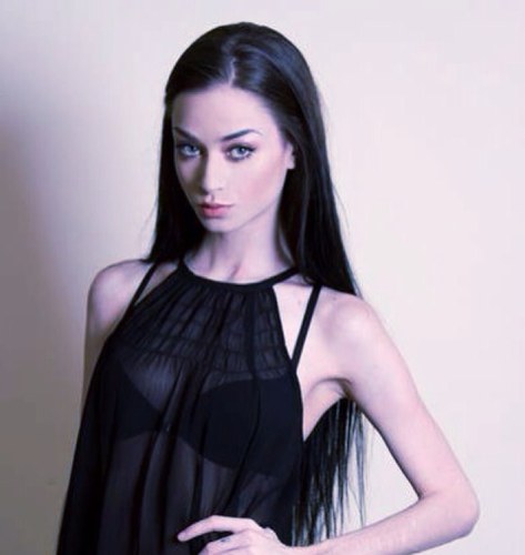 AGothicLolita's profile picture. I am your sugar, I am your cream, I am your anti-American dream. I am your worst nightmare, now - Scream.