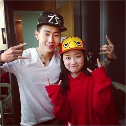 _10_04_s2's profile picture. 말도 이쁘게하고 다시 로그인