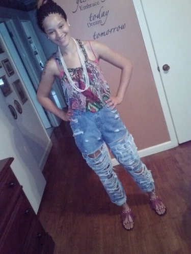 Property of the U.S Army... bi-racial...my ♥ taken! Aint Shid - Don't ask me , ask my money... Follow me please (: