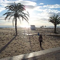 AsiaWonderland's profile picture. 