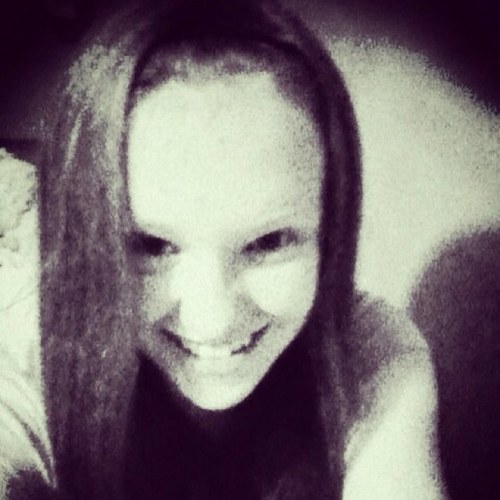 JMainord24's profile picture. Dont worry about what others have to say because when the time comes, the right person will fall in love with you. You're perfect.