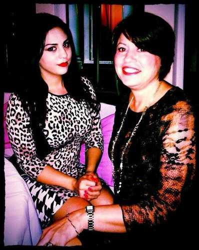 Laura_Nich61's profile picture. 