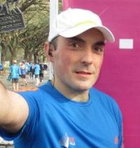 Un hombre común que disfruta de su vida. Deportista nato.