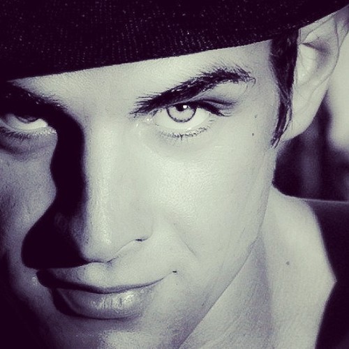 BillyVanTor's profile picture. Im a very unique individual that loves life and adventure