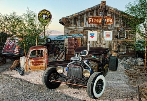 I'm Twiggy. Welderup is an all custom fabrication shop specializing in one-of-a kind vehicles being filmed by the Discovery Channel. Show airing November 2013