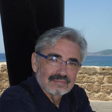 Cirurgià Plàstic en actiu. Ja em jubilarán la vida i els pacients...