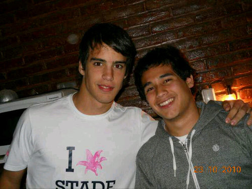 lucasmoronn's profile picture. Software developer