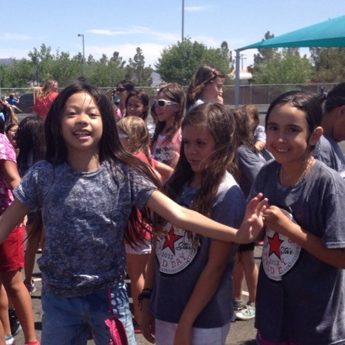 Best Friend Status: Jessica Lamping Age: 9 years old Favorite Activites: Swim, Dance, SING, DANCE, Shop, Party and Be Me