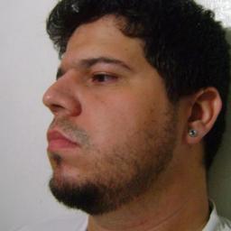 Quase cheff, músico e jogador/gamer.
Main Tank na vida. 
Rubro-negro