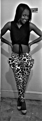 Loyalty&& Respect #teamPYT# #teamFollowBack# #teamScorpio# #teamDimples#